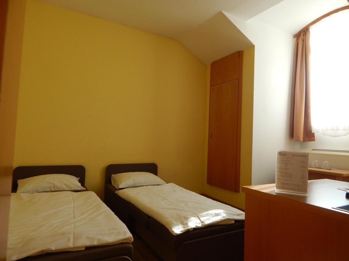 Panorama Hotel Noszvaj Extérieur photo